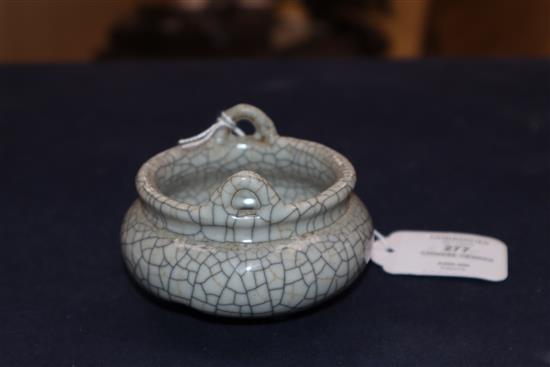 A Chinese crackle glaze tripod censer diameter 7.5cm